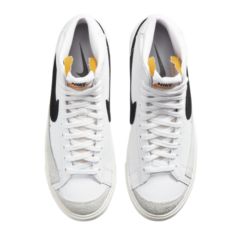 Кроссовки женские Nike W Blazer MID 77 CZ1055-100